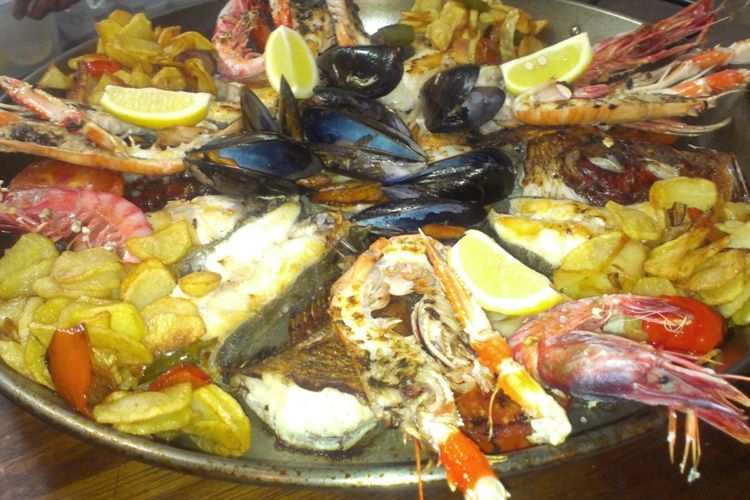Menú especial para grupos: Carta y menús de Restaurante Sa Punta D'es Moli Menú especial para grupos: Carta y menús de Restaurante Sa Punta D'es Moli