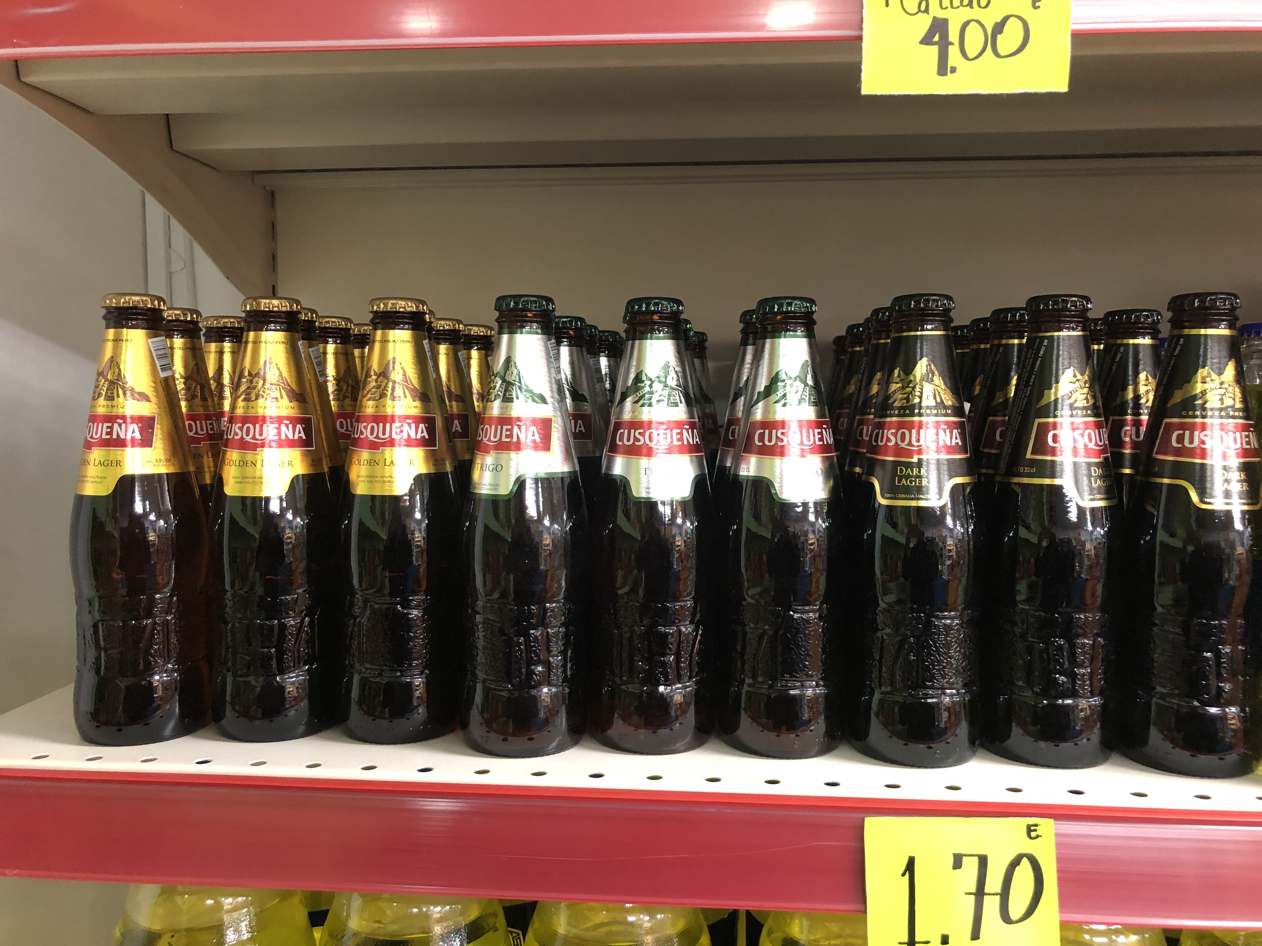 Cervezas: Productos de Supermercado Latino Flores Cervezas: Productos de Supermercado Latino Flores