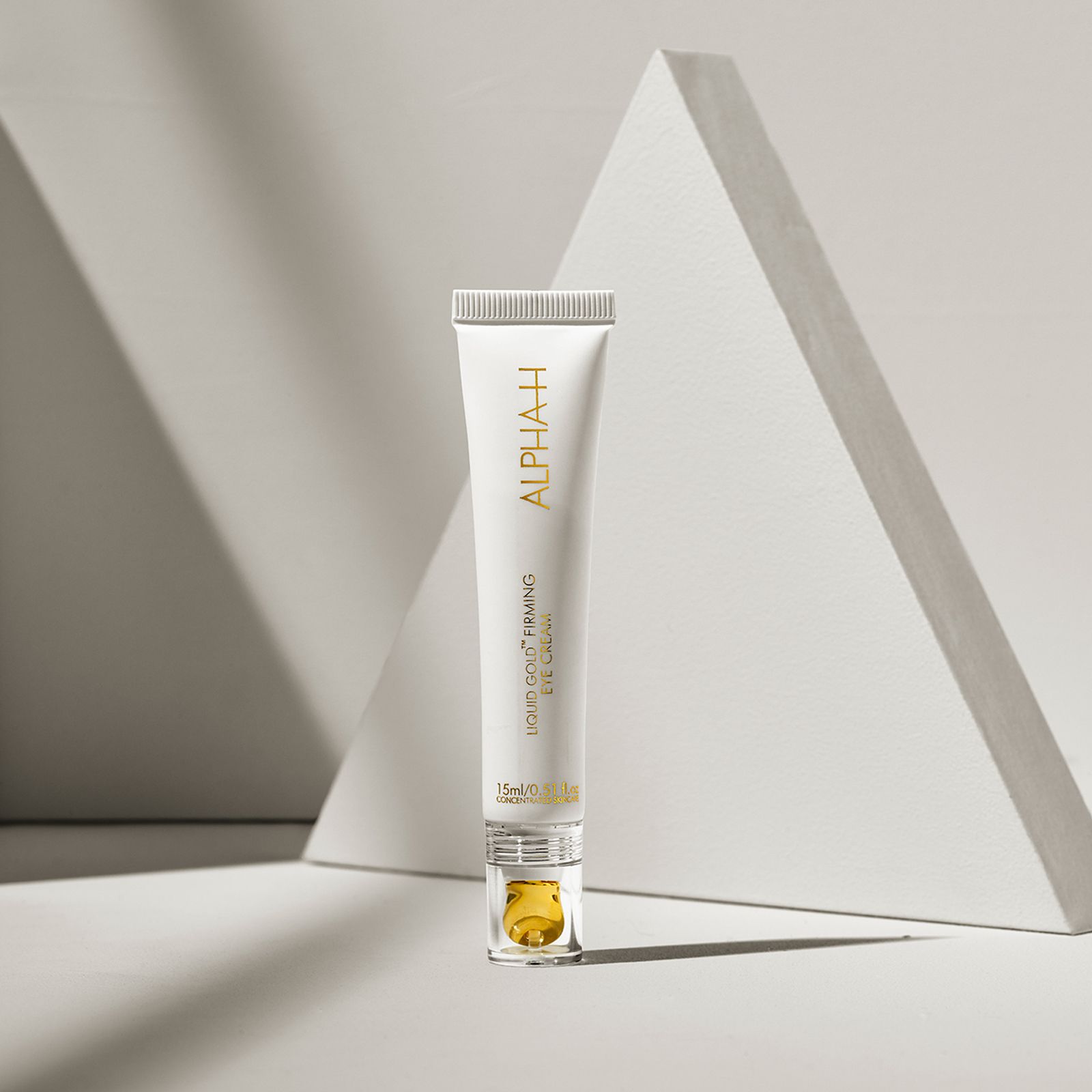 Liquid Gold Firming Eye Cream con AHA's de Perlas de Lima: Servicios de Farmacia Évora Centro Liquid Gold Firming Eye Cream con AHA's de Perlas de Lima: Servicios de Farmacia Évora Centro