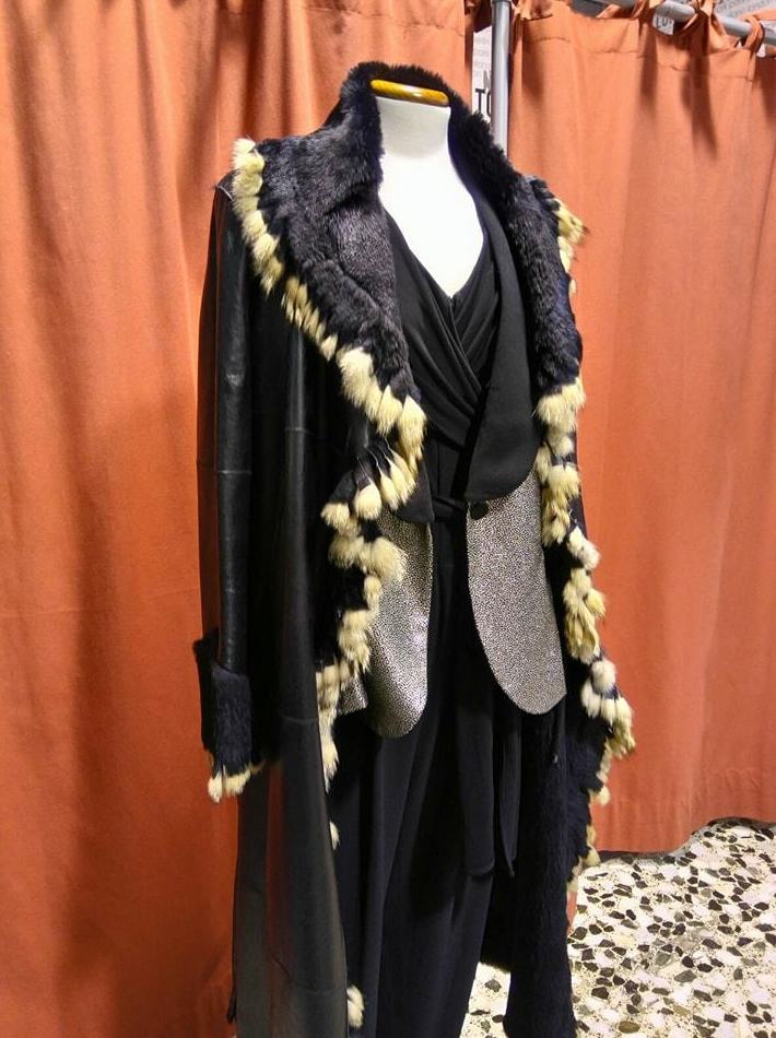 abrigo de piel 300€ abrigo de piel 300€