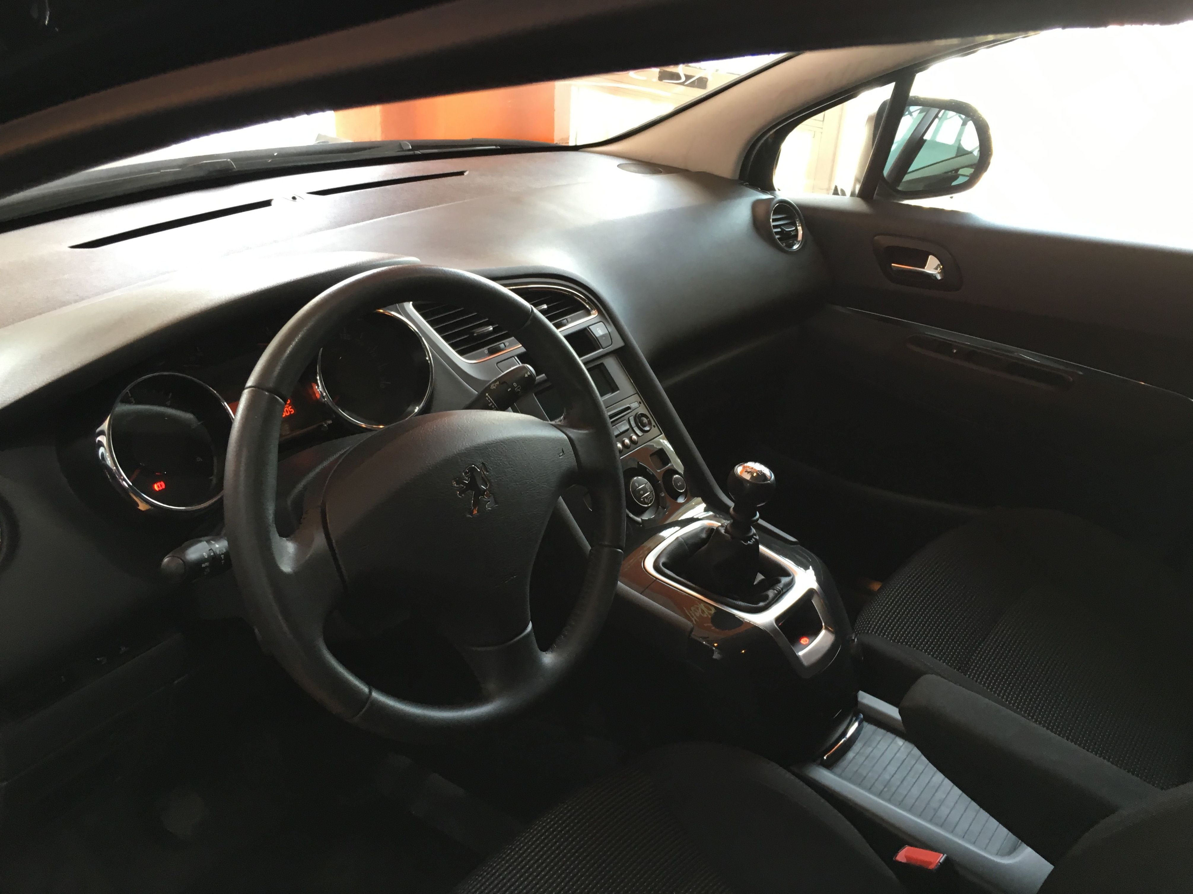 PEUGEOT 5008: COCHES DE OCASION de Automóviles Parque Mediterráneo PEUGEOT 5008: COCHES DE OCASION de Automóviles Parque Mediterráneo