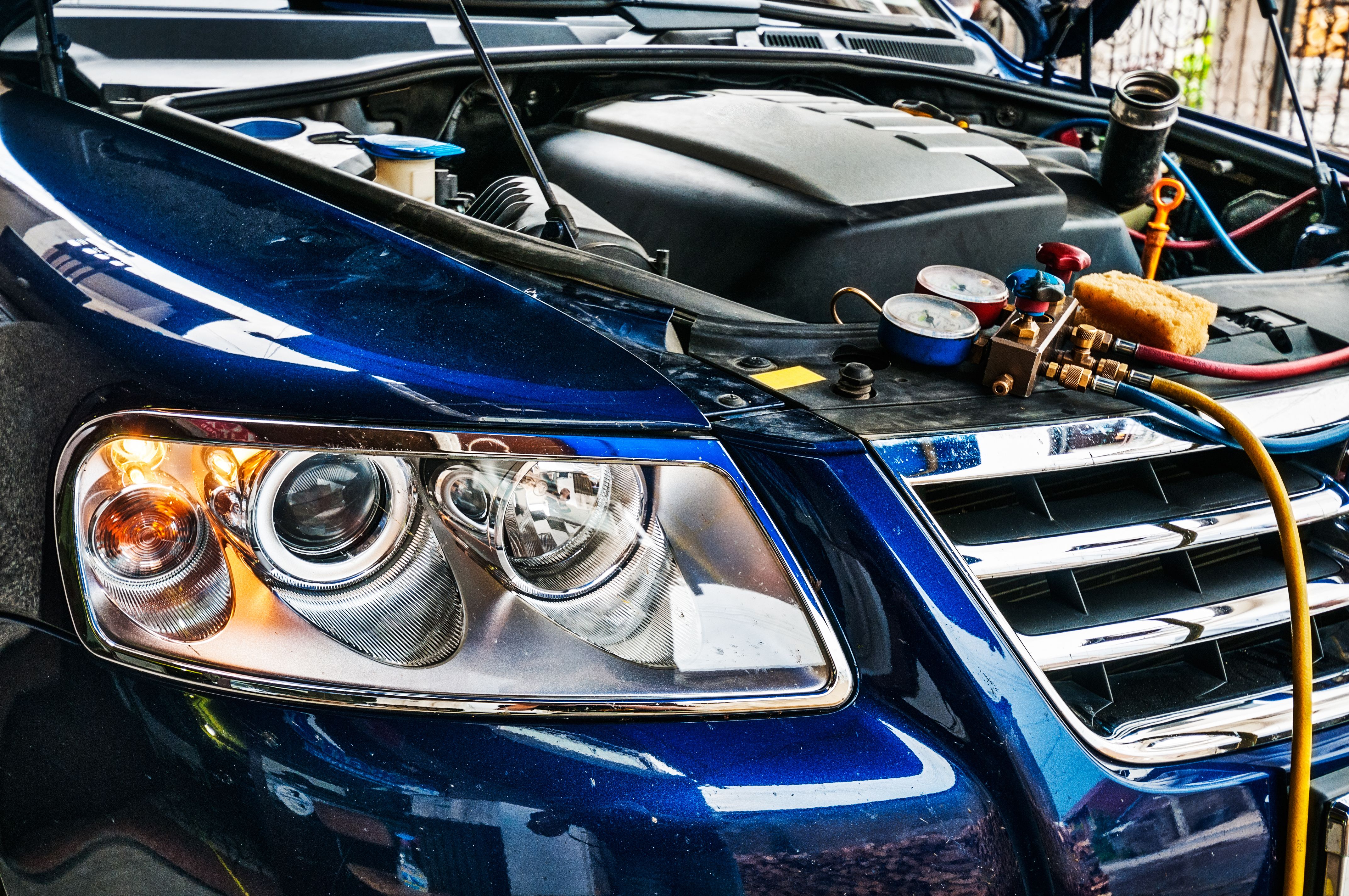 Mecánica en general: Servicios de Nuzzi Motor, S.L. Mecánica en general: Servicios de Nuzzi Motor, S.L.