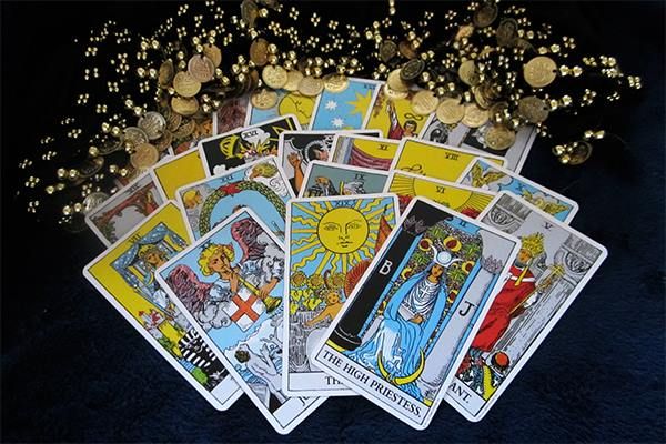 Tarot: Servicios de Tienda esotérica y regalos Tarot: Servicios de Tienda esotérica y regalos