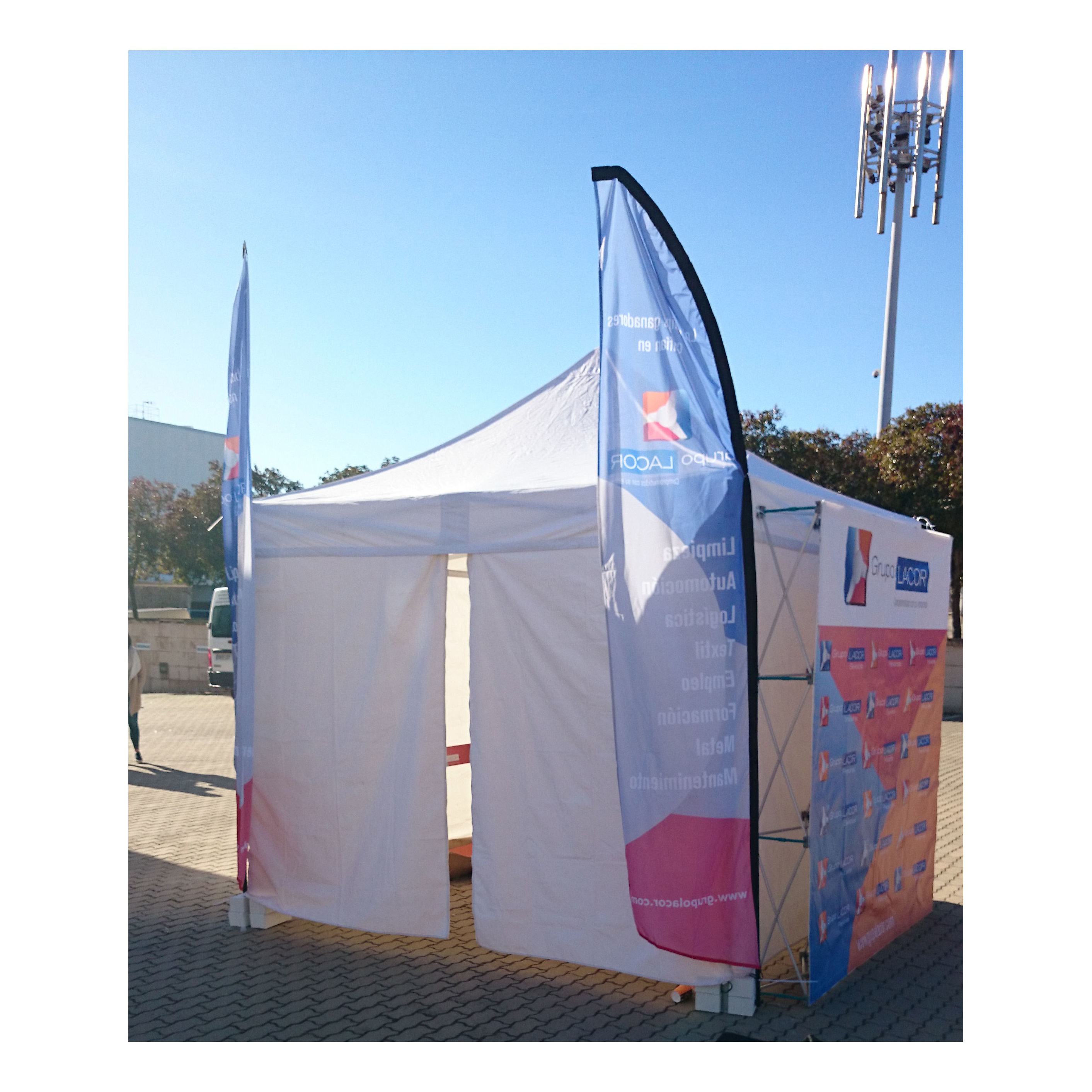 Carpa plegable 3 x 3: Alquiler de mobiliario de Stuhl Ibérica Alquiler de Mobiliario