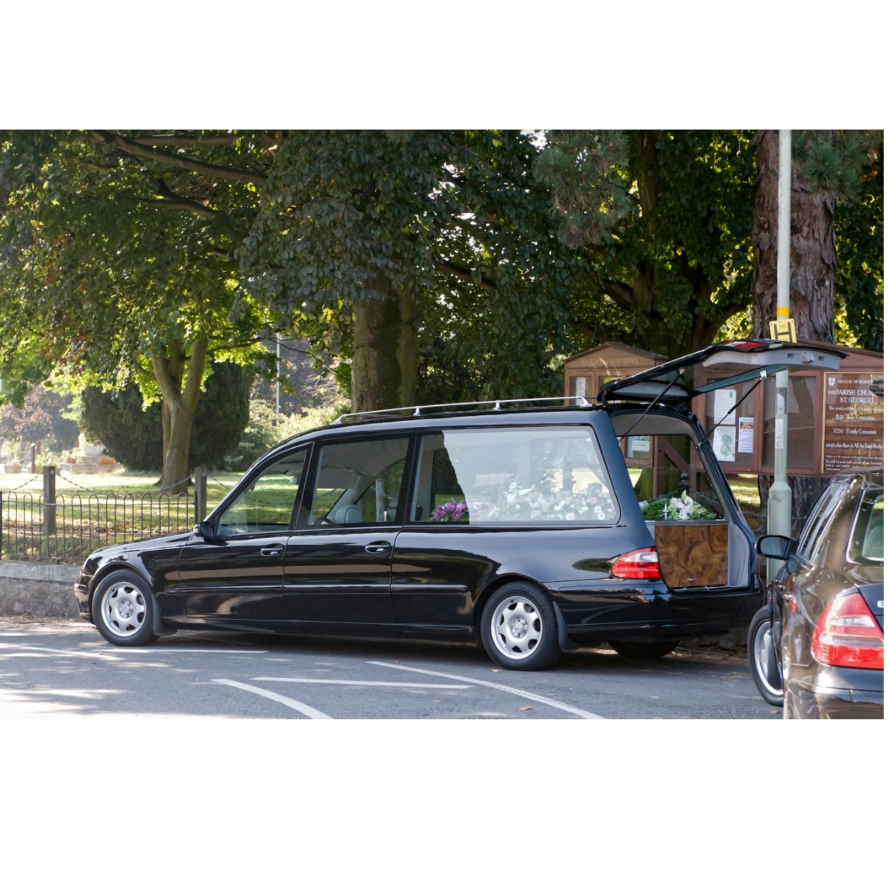 Traslados: Servicios de Funeraria Selva Traslados: Servicios de Funeraria Selva