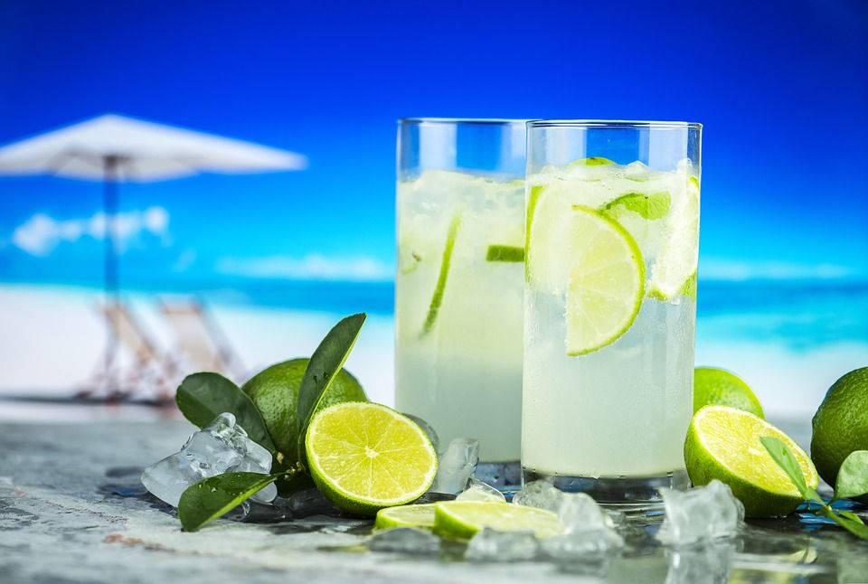 Alcohol y bebidas: Carta de MARÍA DEL CARMEN SAEZ CAPELO Alcohol y bebidas: Carta de MARÍA DEL CARMEN SAEZ CAPELO