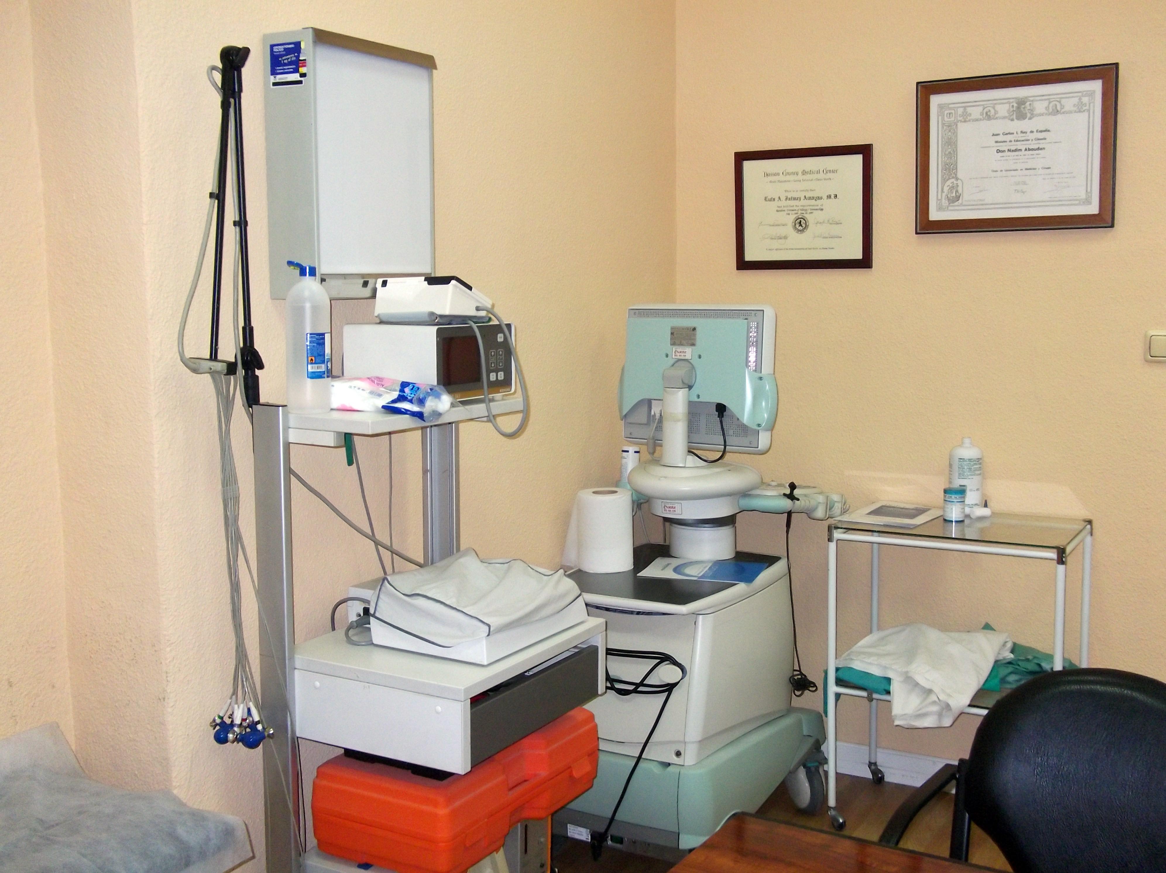 Foto 2 de Reconocimientos y certificados médicos en Úbeda | Centro Médico De Reconocimiento CMR