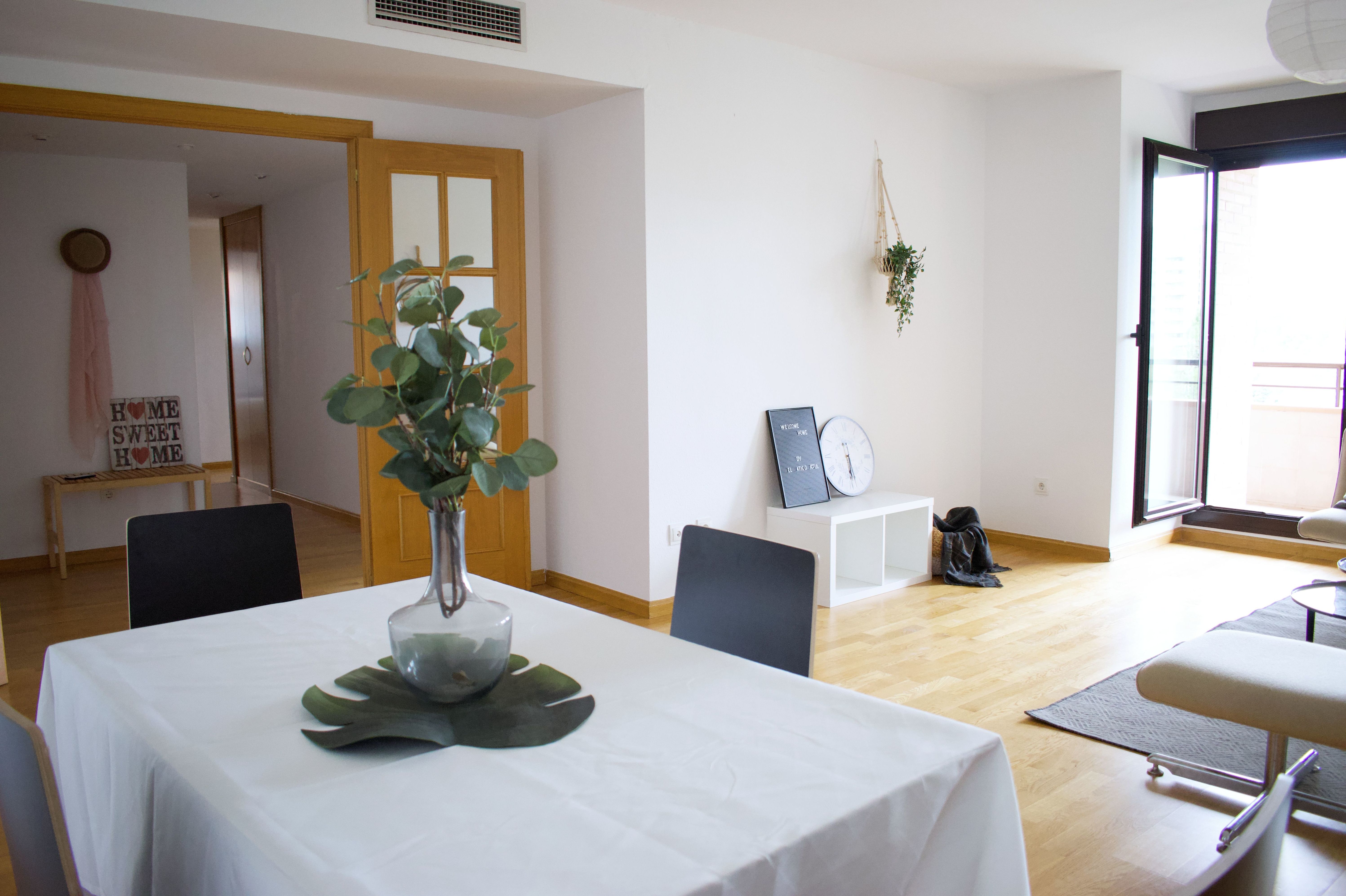 VIVIENDA 4 DORMITORIOS FRENTE A ARAGONIA: Servicios de Servicios Inmobiliarios Merca Service Zaragoza VIVIENDA 4 DORMITORIOS FRENTE A ARAGONIA: Servicios de Servicios Inmobiliarios Merca Service Zaragoza