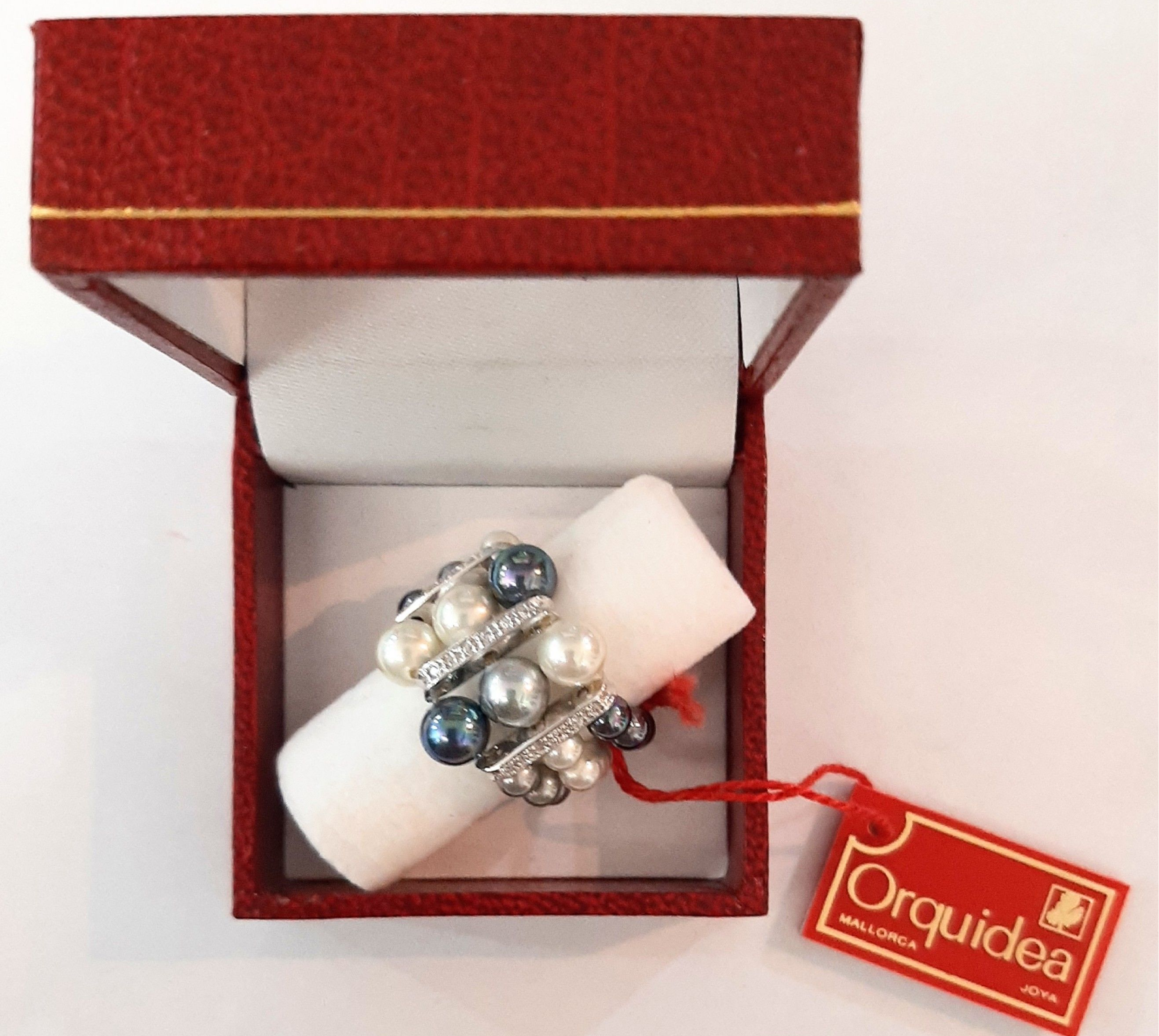 ANILLO DE PERLAS: Catálogo de Joyería Izquierdo ANILLO DE PERLAS: Catálogo de Joyería Izquierdo