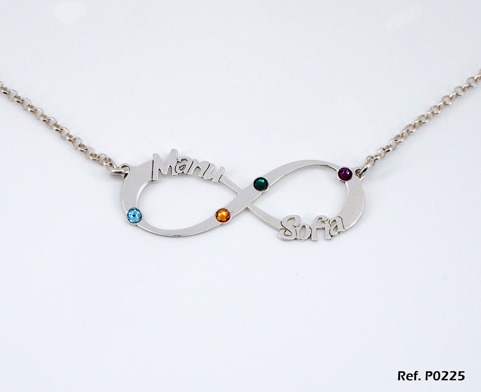 Infinito personalizado con circonitas: Catálogo de Joyería Izquierdo Infinito personalizado con circonitas: Catálogo de Joyería Izquierdo