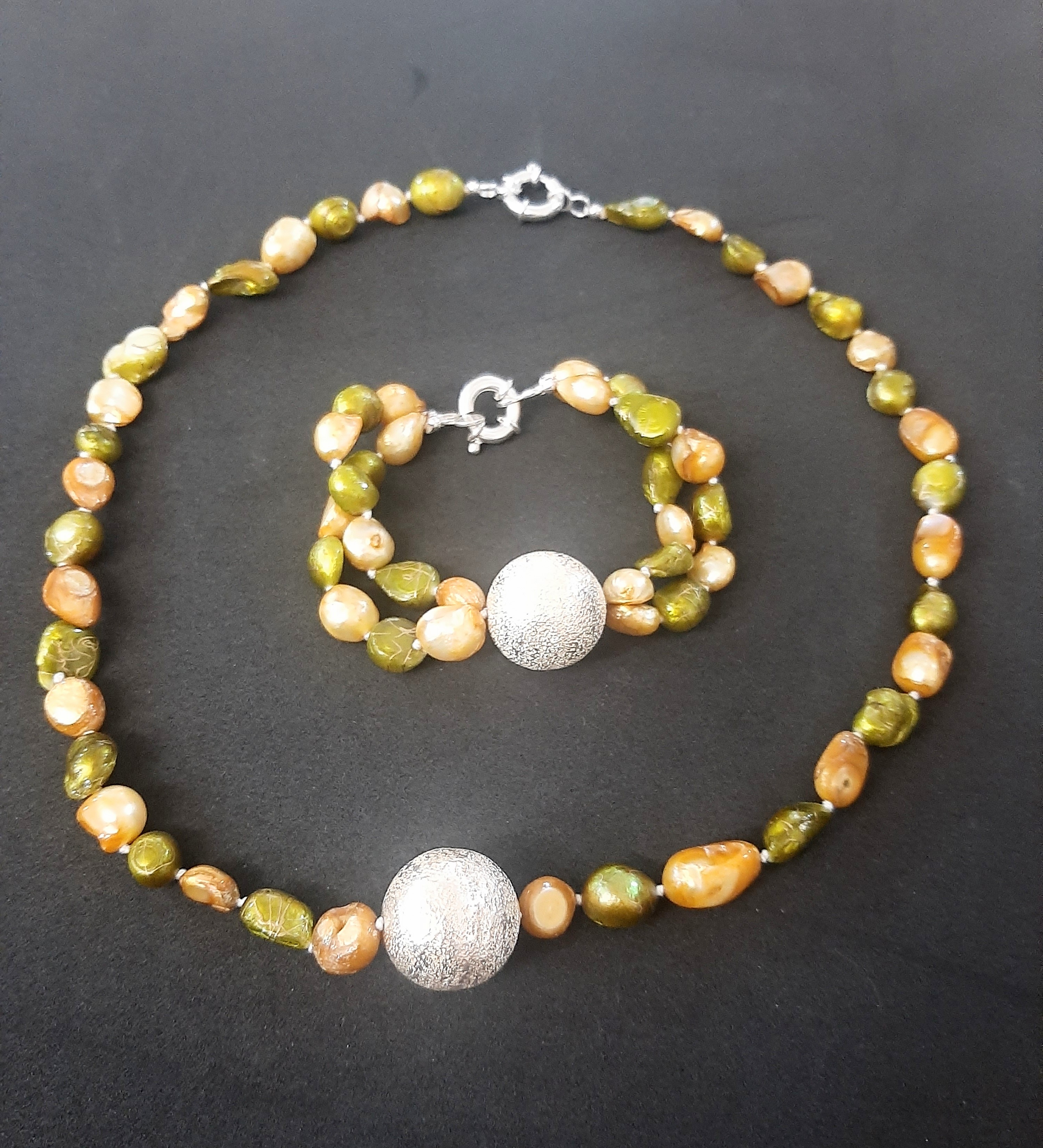 CONJUNTOS DE COLLARES Y PULSERAS: Catálogo de Joyería Izquierdo CONJUNTOS DE COLLARES Y PULSERAS: Catálogo de Joyería Izquierdo