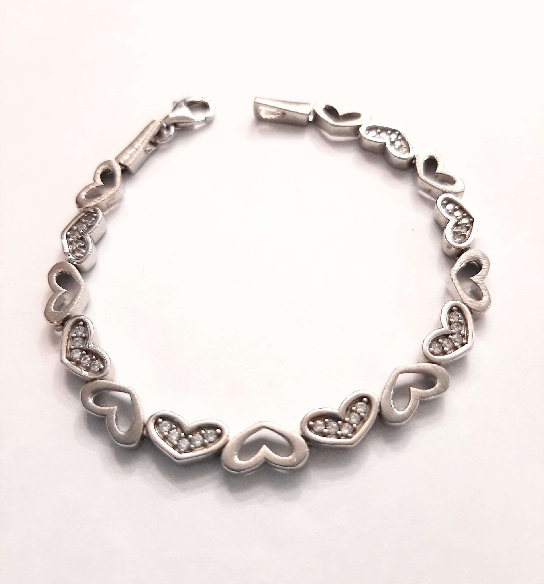 Pulsera de plata: Catálogo de Joyería Izquierdo Pulsera de plata: Catálogo de Joyería Izquierdo