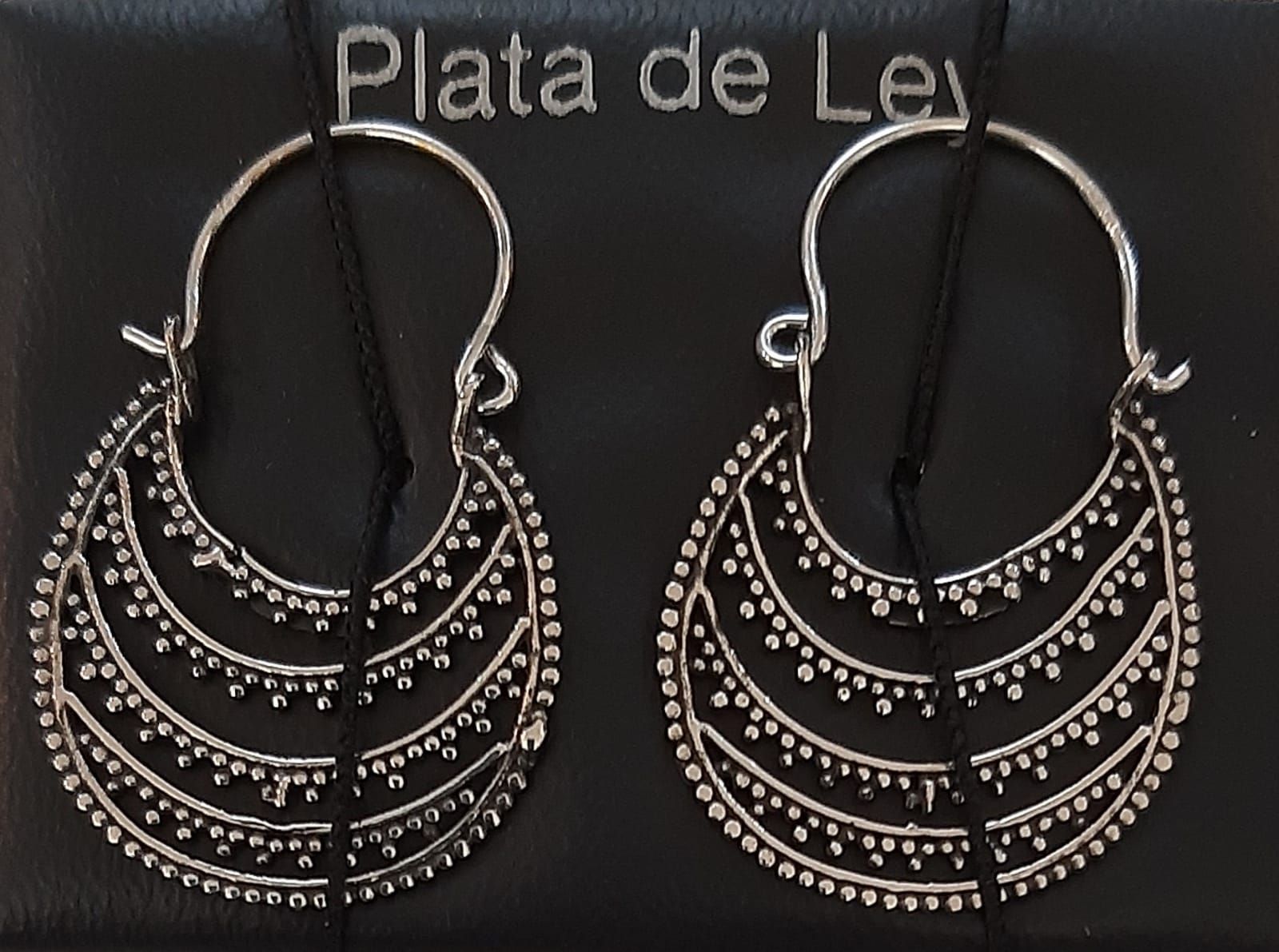 Aros de plata, de filigrana y oxidados: Catálogo de Joyería Izquierdo Aros de plata, de filigrana y oxidados: Catálogo de Joyería Izquierdo