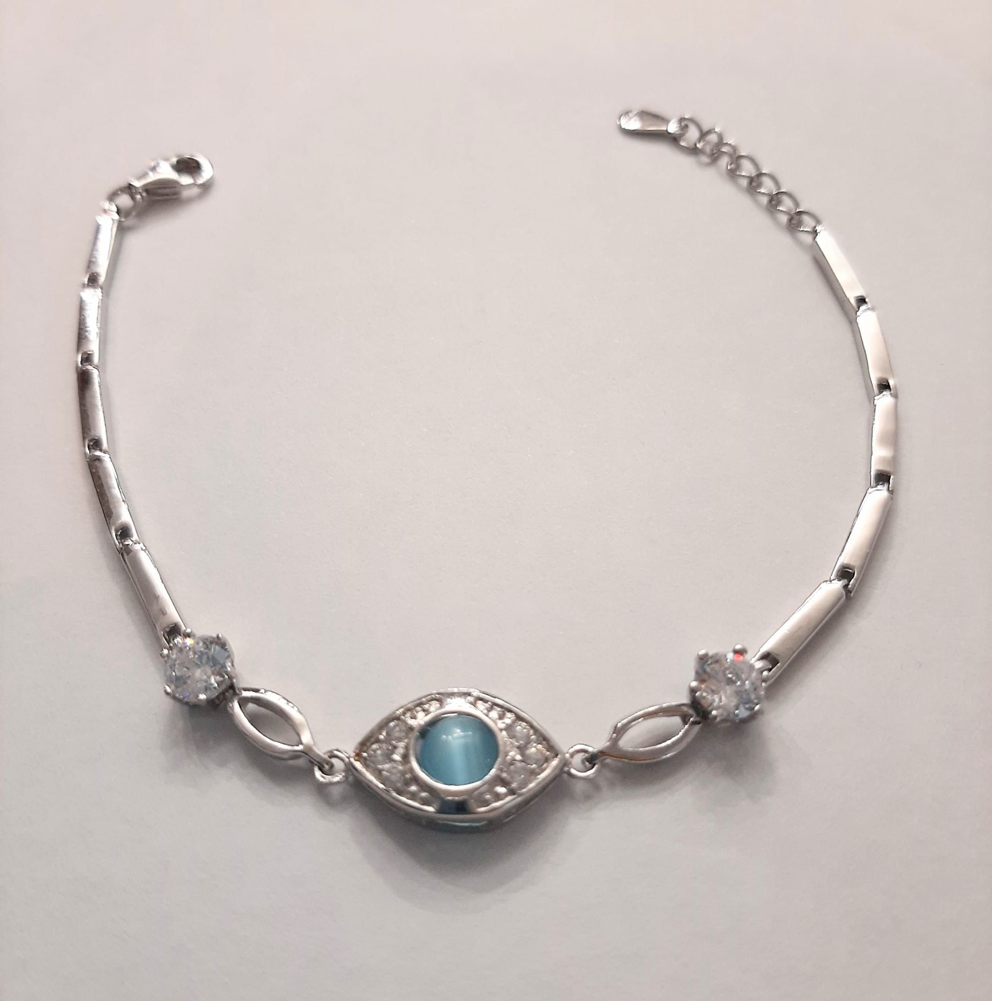 Pulseras de plata: Catálogo de Joyería Izquierdo Pulseras de plata: Catálogo de Joyería Izquierdo