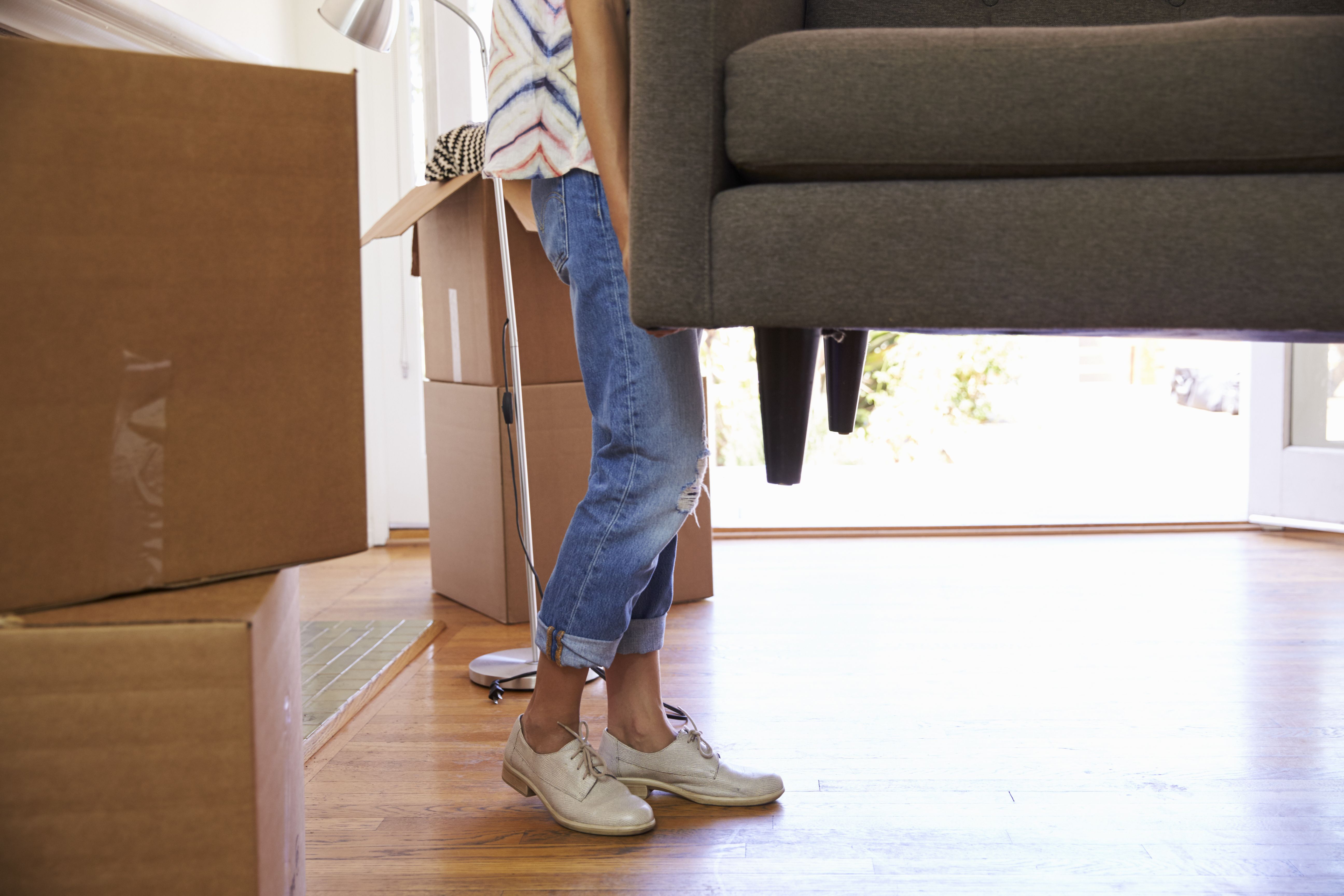 Montaje y desmontaje de muebles: Nuestros servicios de Mudanzas Moreno Montaje y desmontaje de muebles: Nuestros servicios de Mudanzas Moreno