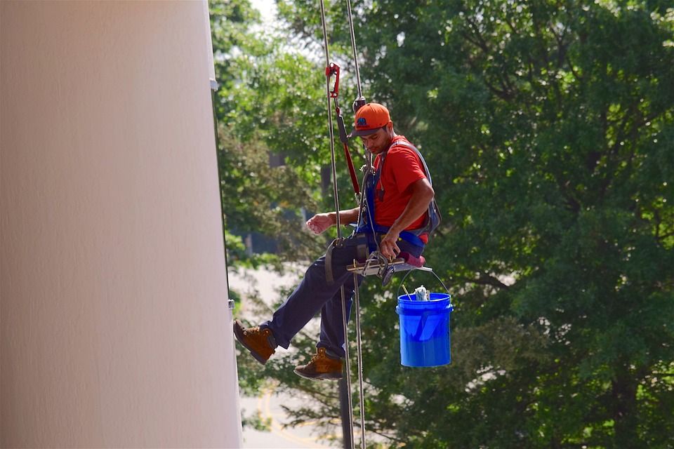 Trabajos verticales: Servicios de Bell-Mar Trabajos verticales: Servicios de Bell-Mar