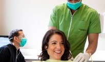 IMPLANTES DENTALES PREMIUM: Tratamientos de Clínica dental tres D IMPLANTES DENTALES PREMIUM: Tratamientos de Clínica dental tres D