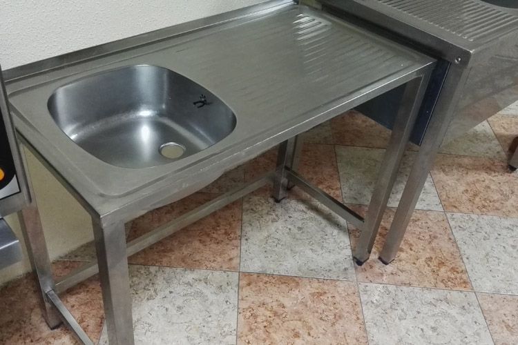 Fregadero para hostelería