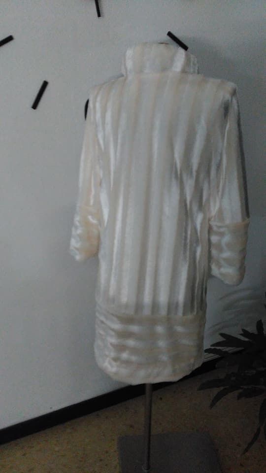 Arreglos en piel: Servicios de Atelier de Costura Miley Arreglos en piel: Servicios de Atelier de Costura Miley