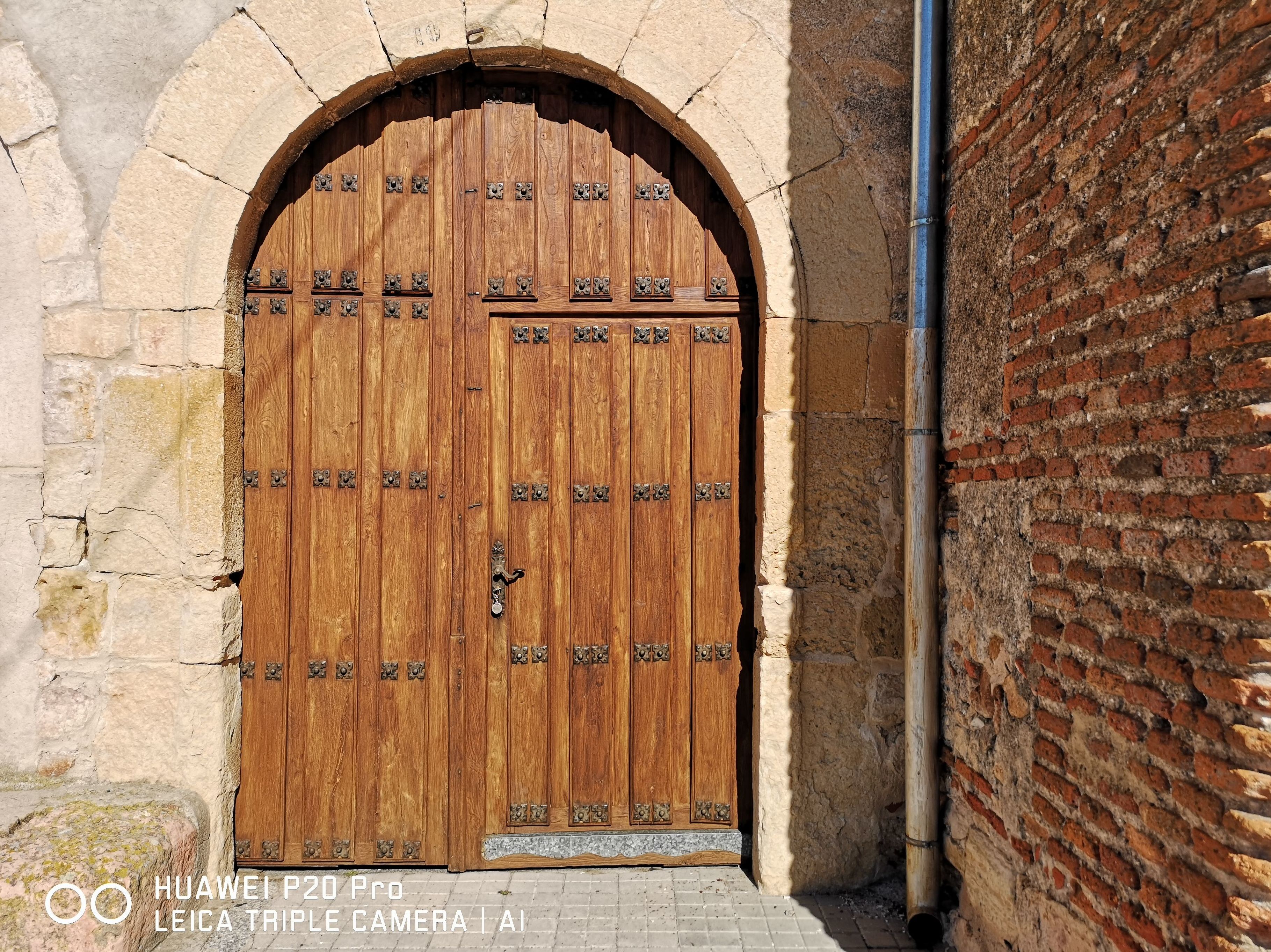 Restauración de puertas de madera: Servicios de Pinturas Carlos Álvaro Restauración de puertas de madera: Servicios de Pinturas Carlos Álvaro