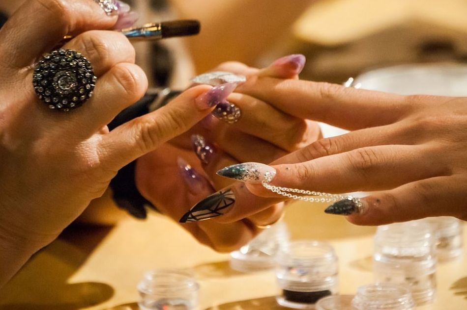 Manicura y Pedicura profesional : Servicios de Masaje Deportivo Relax Manicura y Pedicura profesional : Servicios de Masaje Deportivo Relax