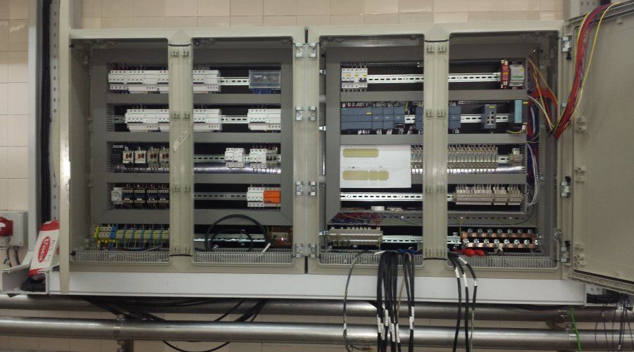 Cuadros eléctricos: Servicios de iFÉR Instalaciones y Mantenimientos Industriales Ferré, S.L. Cuadros eléctricos: Servicios de iFÉR Instalaciones y Mantenimientos Industriales Ferré, S.L.