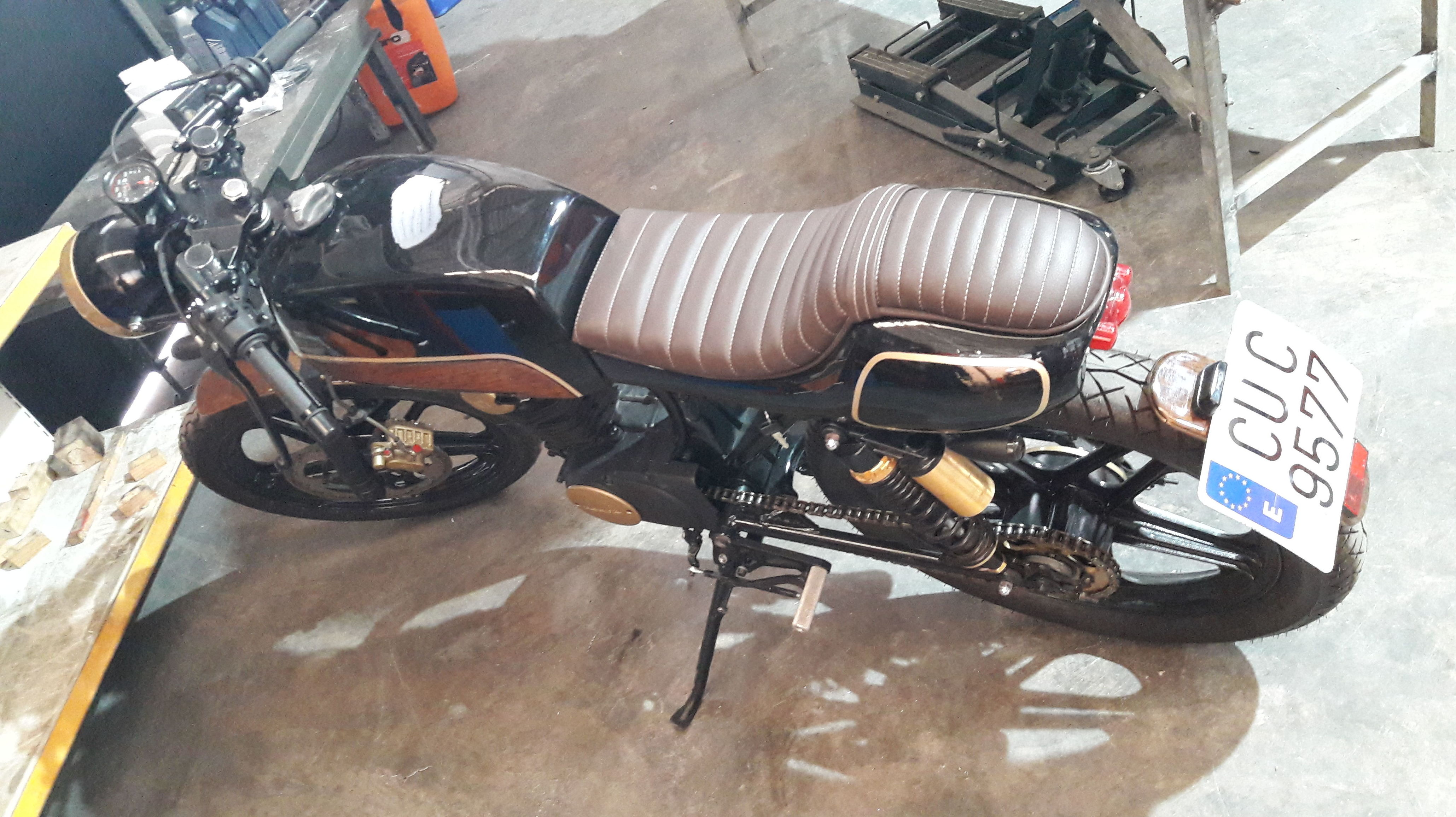Tapizados de motos: Servicios de Tapicería Colber Tapizados de motos: Servicios de Tapicería Colber