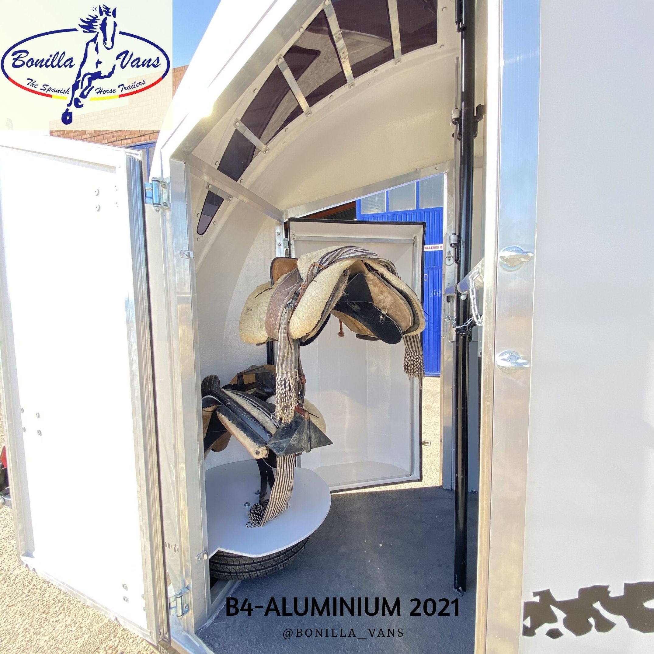 Remolque van para caballos B4-Aluminium 2021 Remolque van para caballos B4-Aluminium 2021