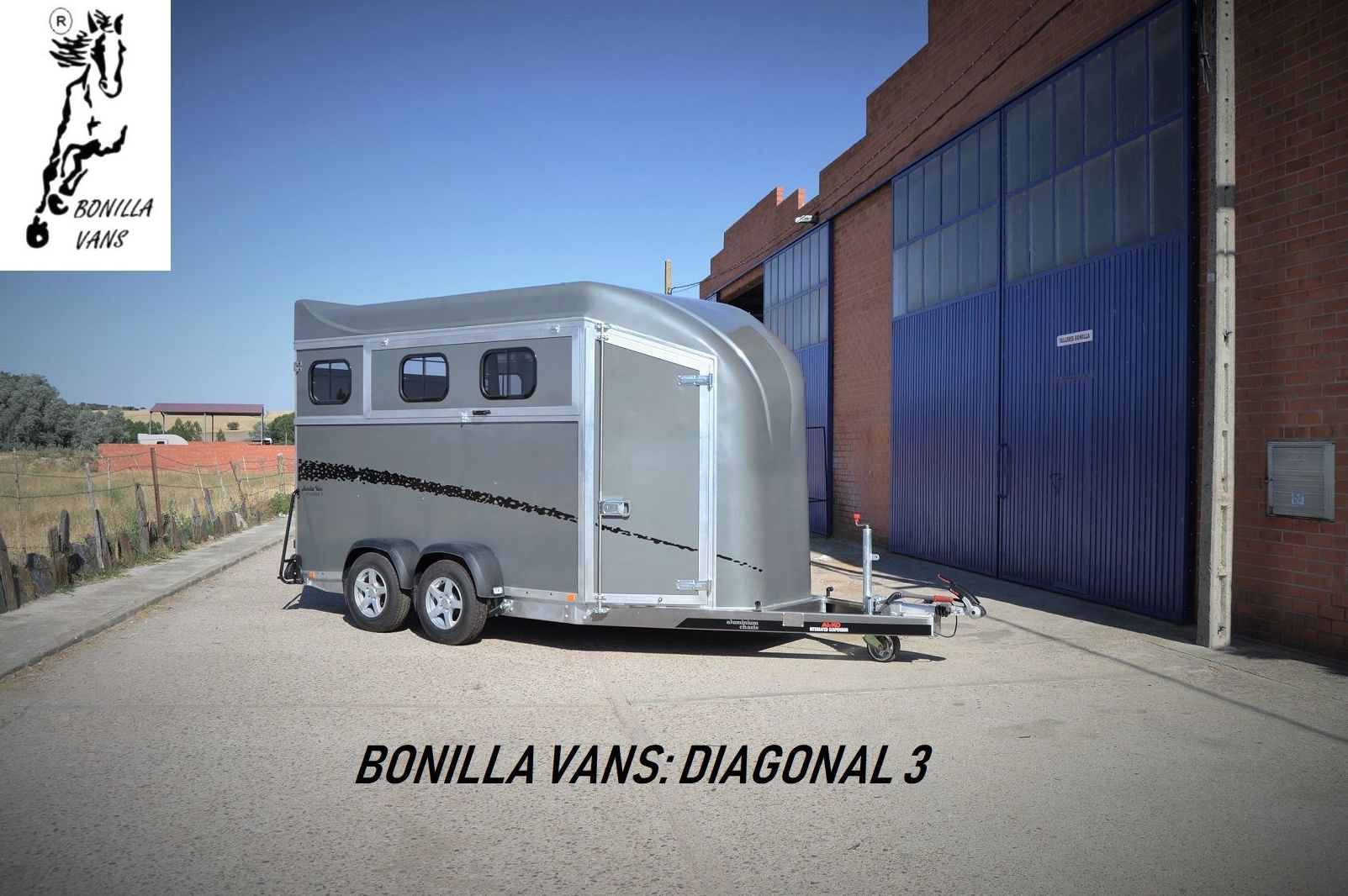 Remolque Bonilla Vans para tres caballos Diagonal 3 Remolque Bonilla Vans para tres caballos Diagonal 3