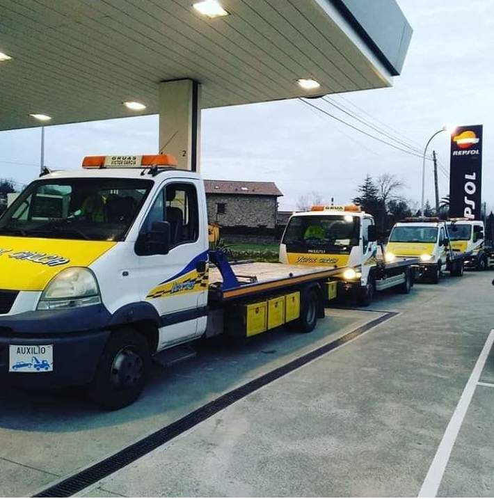 Asistencia con grúa: Grúas y transporte de Grúas Víctor García S.L. Asistencia con grúa: Grúas y transporte de Grúas Víctor García S.L.