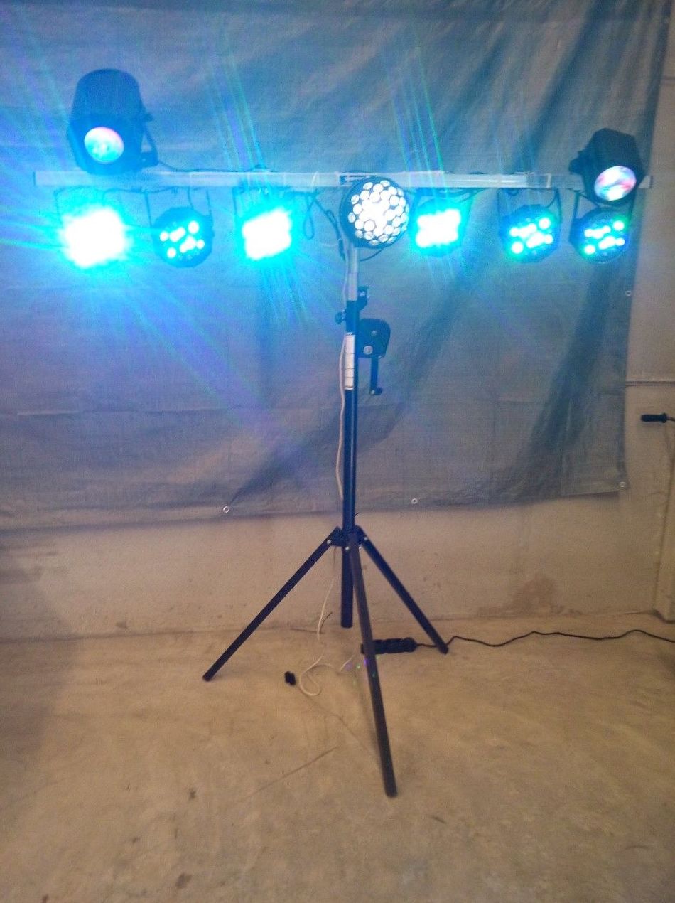 Barra luz disco-móvil: Nuestros servicios de Jukeval Eventos Barra luz disco-móvil: Nuestros servicios de Jukeval Eventos