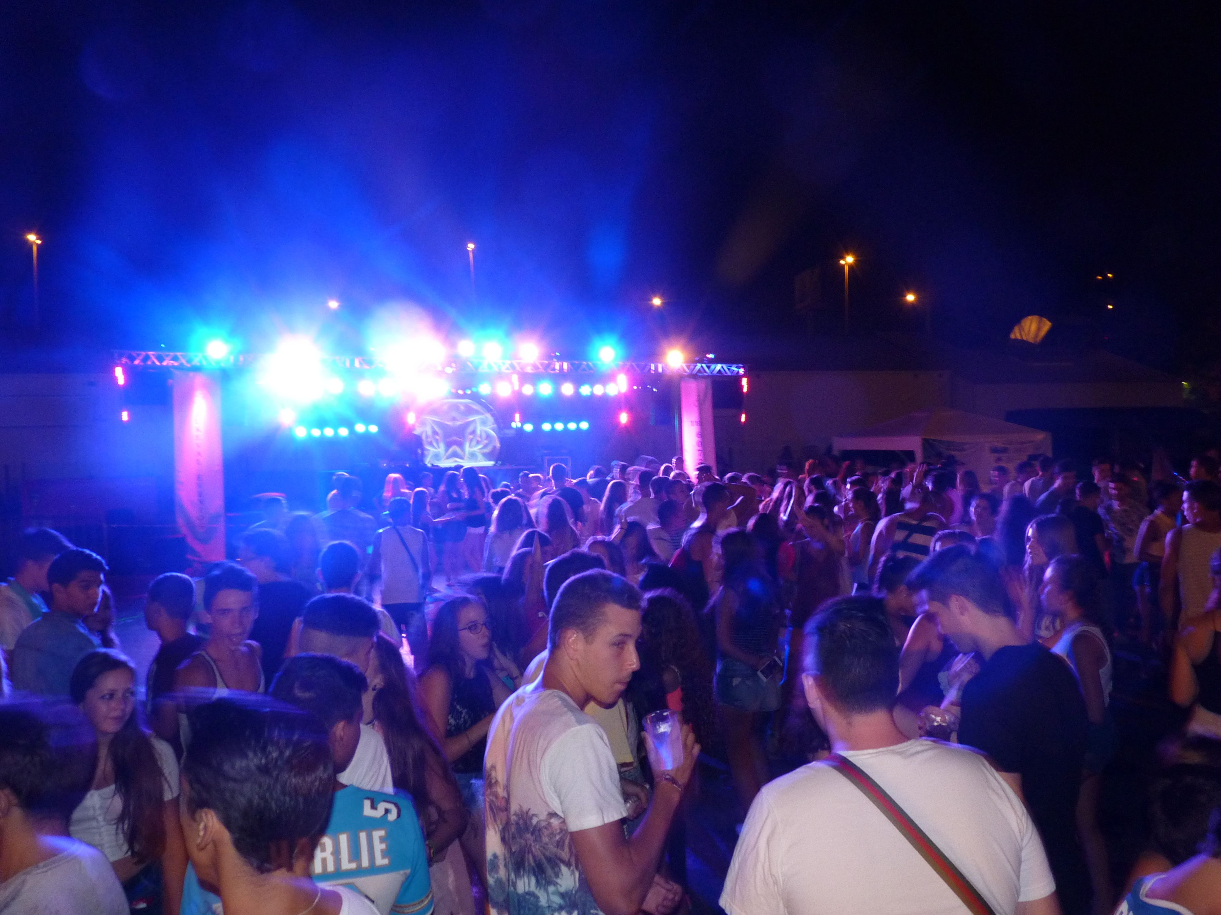 SUPERPARLED 136:: Nuestros servicios de Jukeval Eventos SUPERPARLED 136:: Nuestros servicios de Jukeval Eventos
