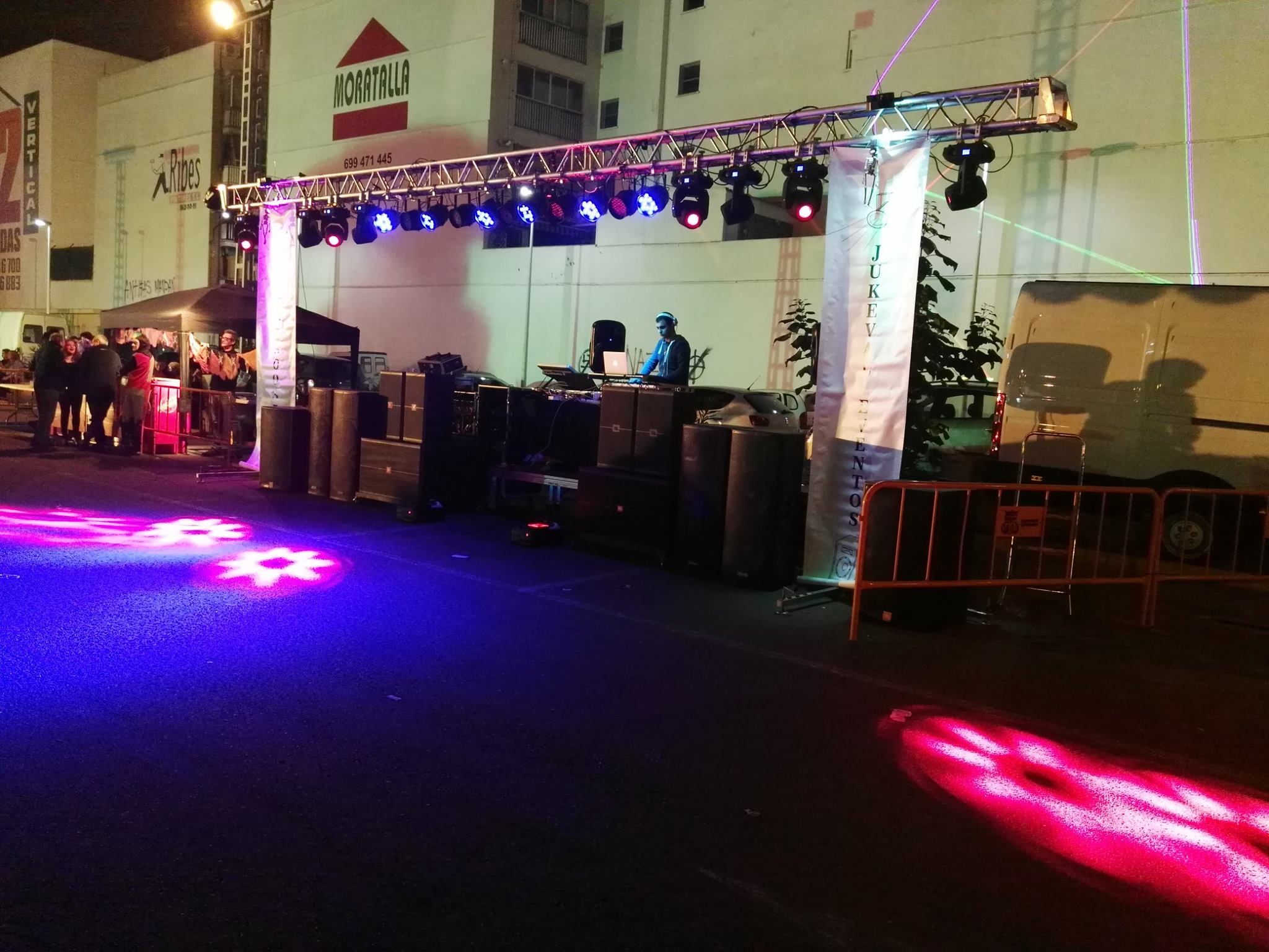 Dj's: Nuestros servicios de Jukeval Eventos Dj's: Nuestros servicios de Jukeval Eventos