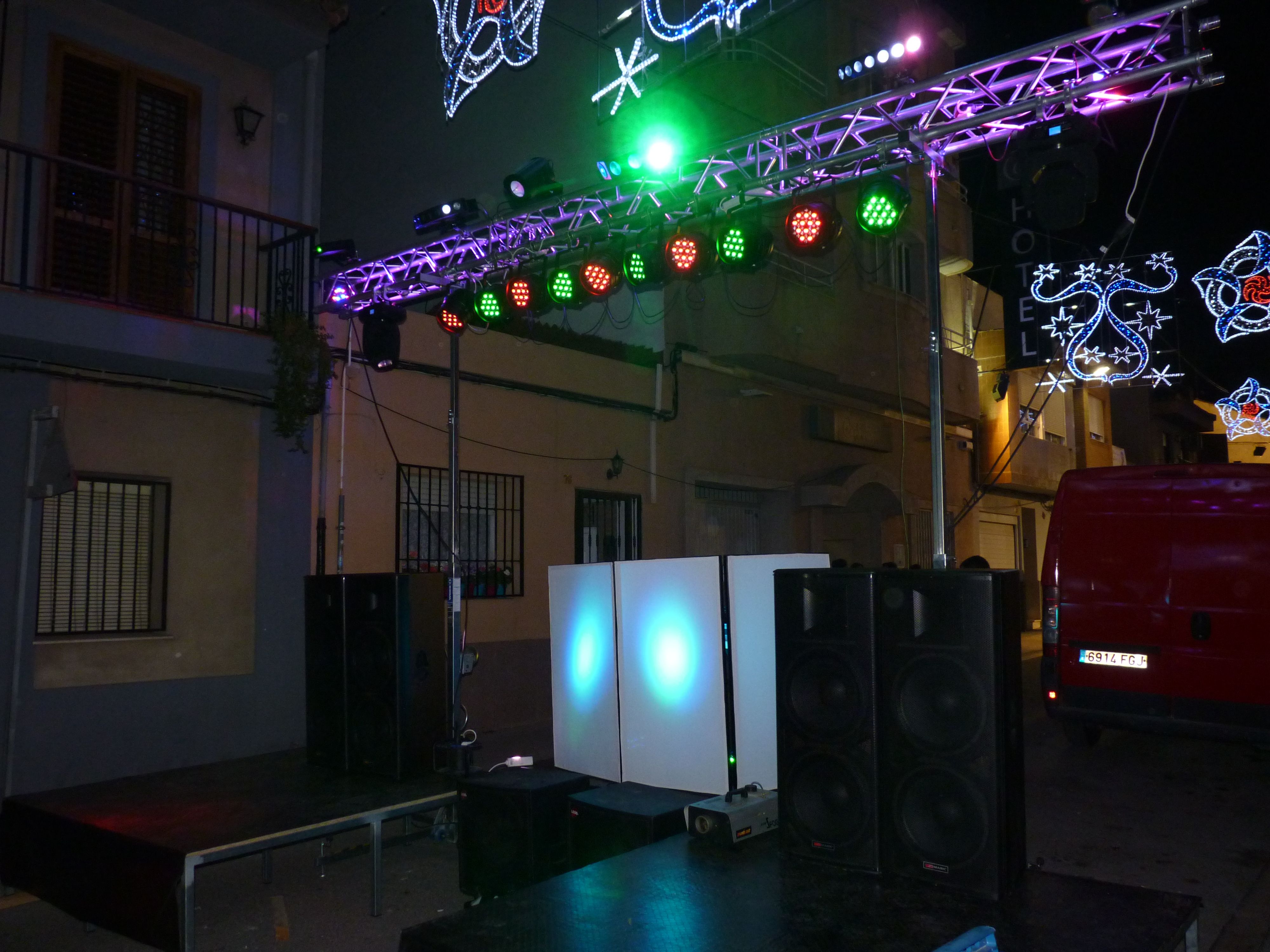 Discomóviles: Nuestros servicios de Jukeval Eventos Discomóviles: Nuestros servicios de Jukeval Eventos