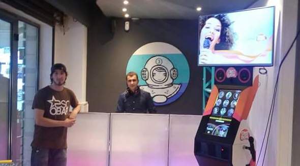 Cabina retroiluminada: Nuestros servicios de Jukeval Eventos Cabina retroiluminada: Nuestros servicios de Jukeval Eventos