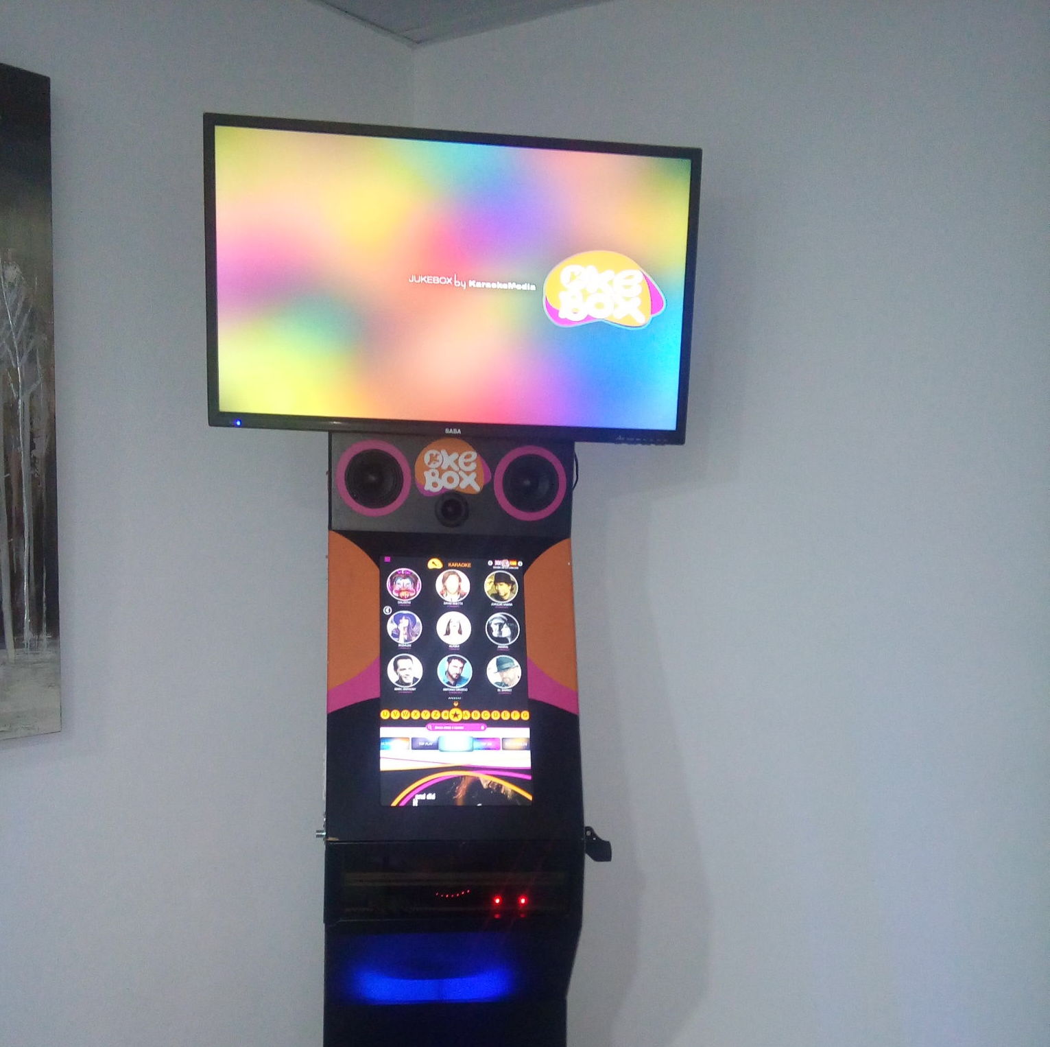 Karaoke rokola vip oke box: Nuestros servicios de Jukeval Eventos Karaoke rokola vip oke box: Nuestros servicios de Jukeval Eventos