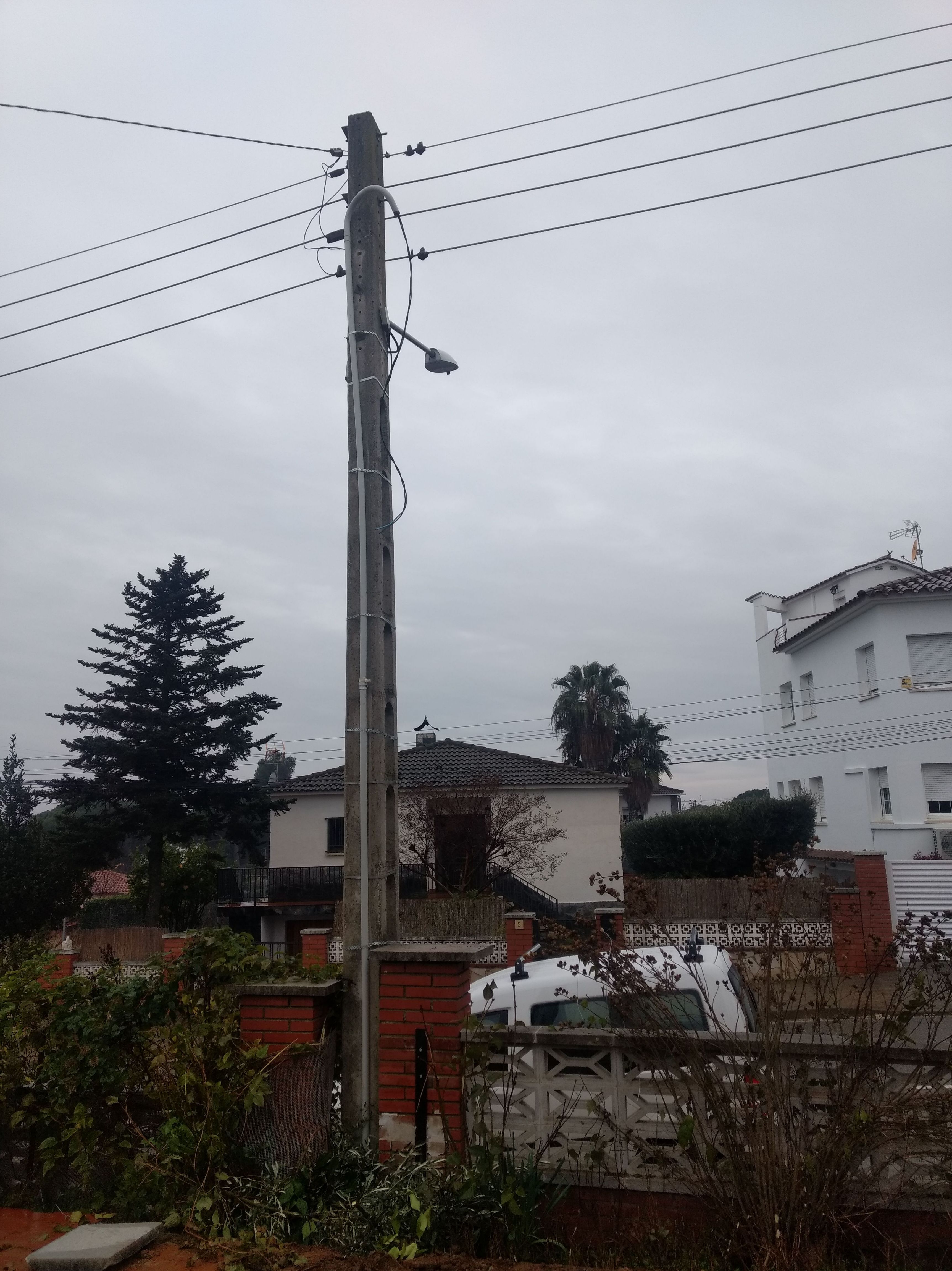 Acometidas eléctricas Acometidas eléctricas