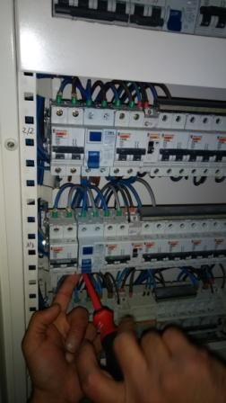 Montaje de cuadros eléctricos Montaje de cuadros eléctricos