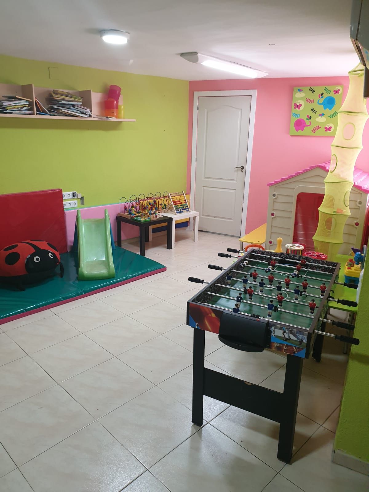 Sala de Juguetes: Servicios y Actividades de Bufytos Sala de Juguetes: Servicios y Actividades de Bufytos