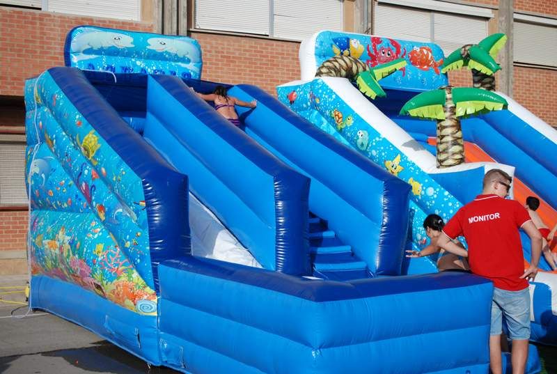 Venta de toboganes hinchables: Servicios de Chequeguay Venta de toboganes hinchables: Servicios de Chequeguay
