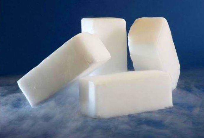 Hielo en barras: PRODUCTOS de Hielos Everest Hielo en barras: PRODUCTOS de Hielos Everest