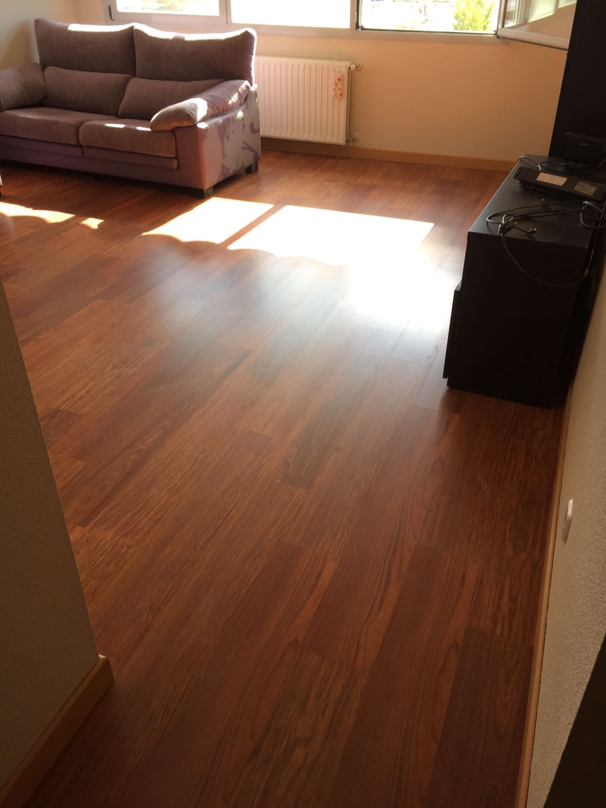 Colocación de tarimas: Productos y servicios de Tarimas y Parquet Montaraz Colocación de tarimas: Productos y servicios de Tarimas y Parquet Montaraz