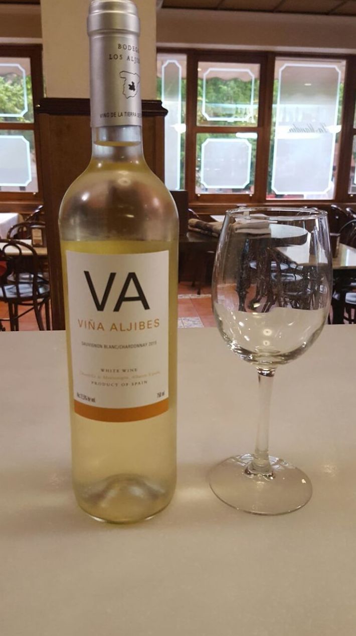 Vinos blancos: Carta de Restaurante La Manduca Vinos blancos: Carta de Restaurante La Manduca
