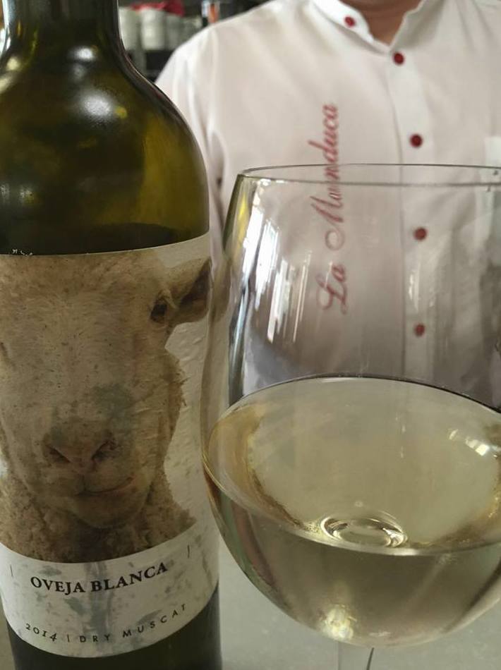 Vinos blancos: Carta de Restaurante La Manduca Vinos blancos: Carta de Restaurante La Manduca