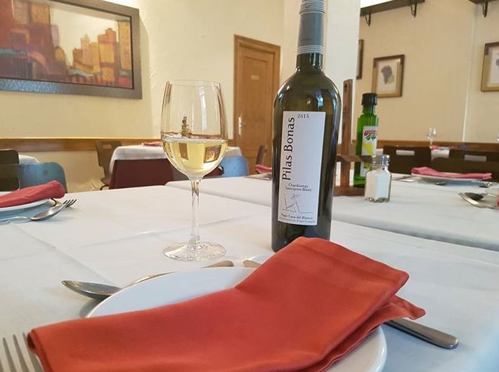 Vinos blancos: Carta de Restaurante La Manduca Vinos blancos: Carta de Restaurante La Manduca