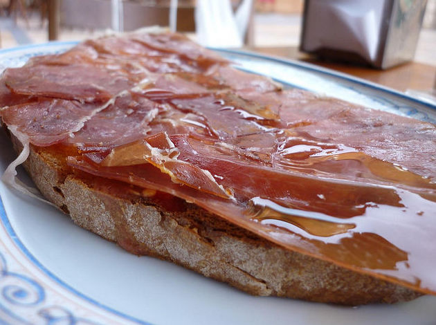 Nuestras tostas: Carta de Restaurante La Manduca Nuestras tostas: Carta de Restaurante La Manduca