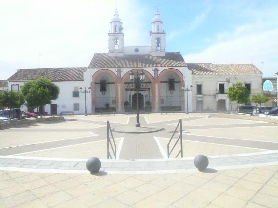 Plaza de La Iglesia de La Carlota