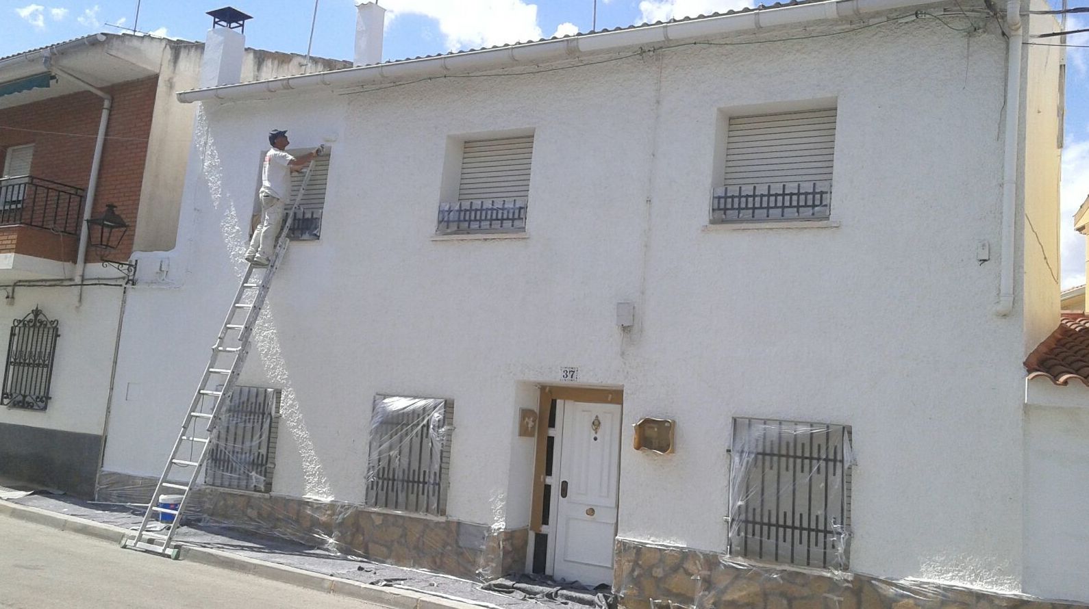 Reformas de fachadas en Paracuellos del Jarama en Madrid