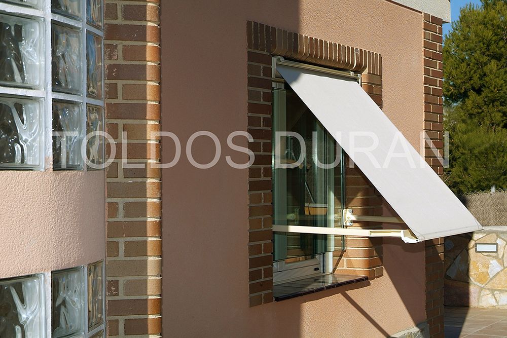 Instalación: Productos y servicios de Toldos Durán Instalación: Productos y servicios de Toldos Durán