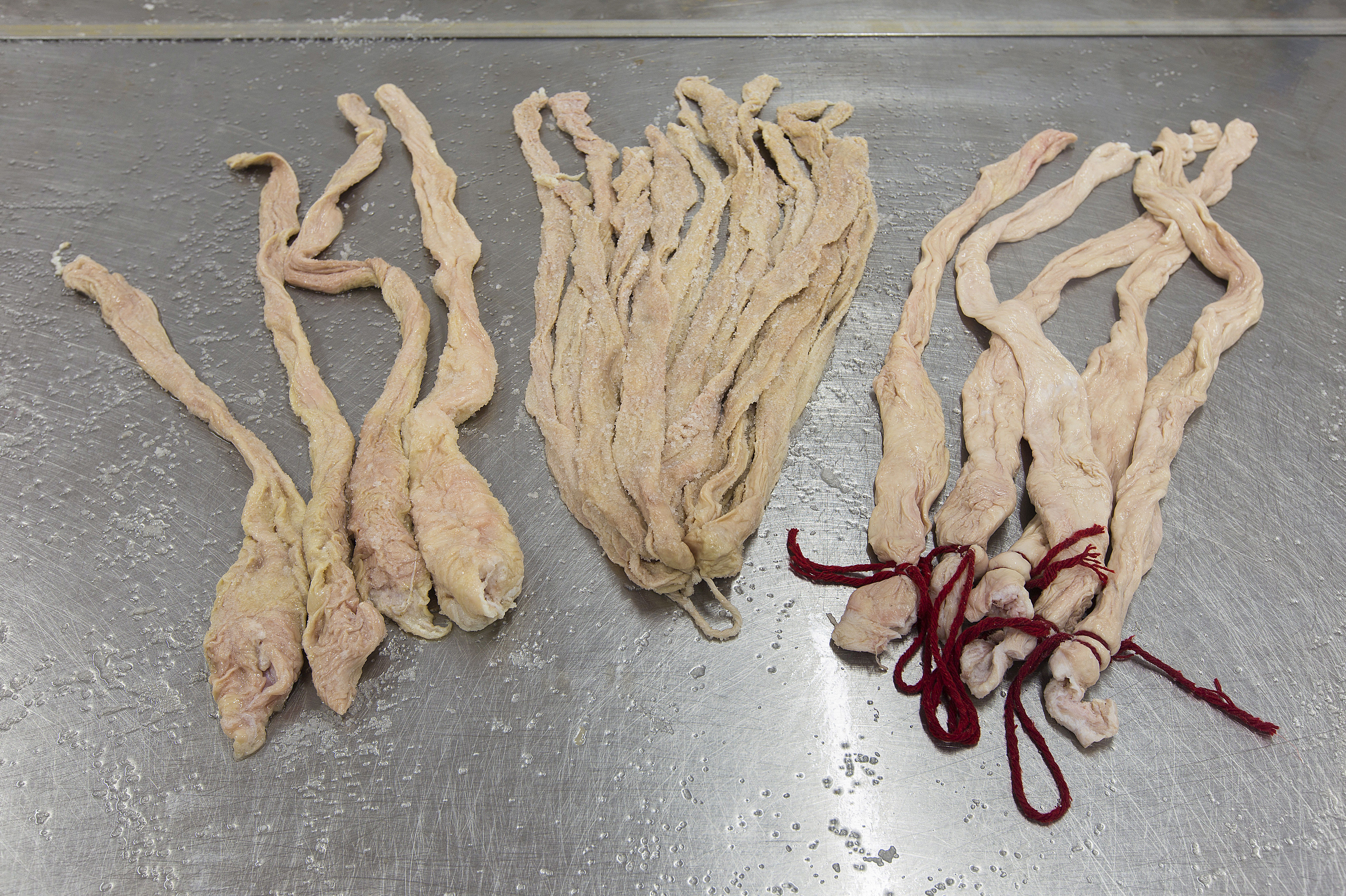 Natural pork innards: Products and services de Intrespa, S. L Natural pork innards: Products and services de Intrespa, S. L